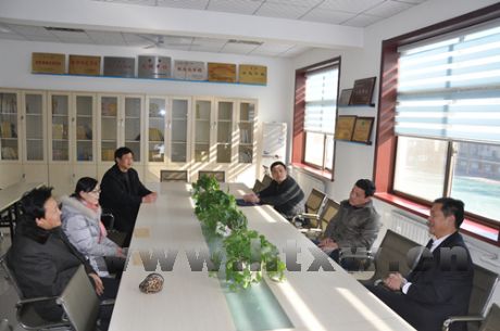 ��̨�ؽ�����쵼��ʵ��Сѧ�߷�ο�����ѽ�ְ��