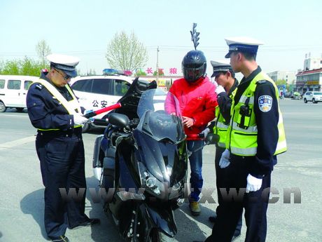 ��̨������ӿ�չ����������ȫ������ͨ�¹���ս������ж�