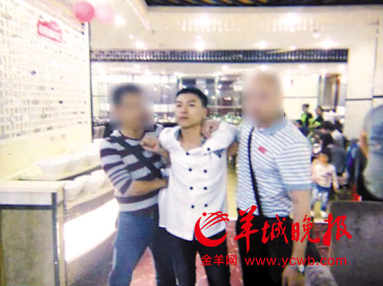 ������Q�����ų�ʦ���ڹ����ķ����ﱻץ��