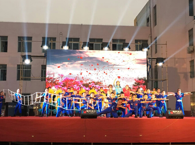 ���ʷ׳��조��һ��