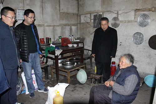 ��̨�ؽ�������롰��һ��ǡ���פ���߷�ο��