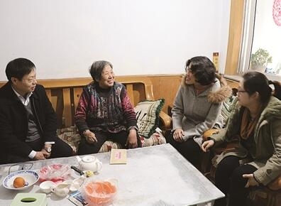 �ظ����߷�ο��ƶ��ĸ��