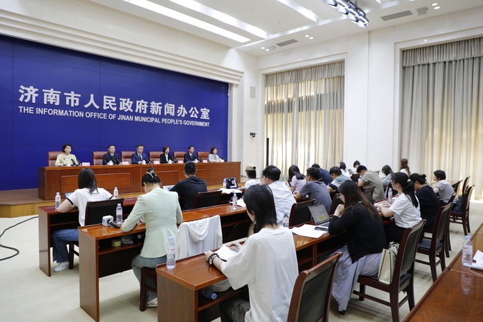 �ڶ����й������ϣ�͸�������ҵ������ˣ�6��1����3�վٰ�