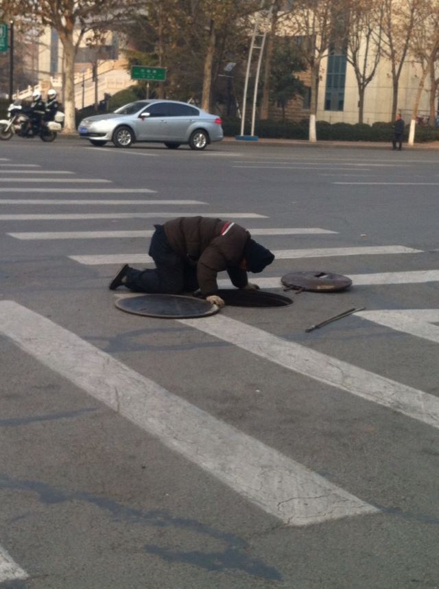 ������Ĺܵ�ά�޹����Ĳ����ף�