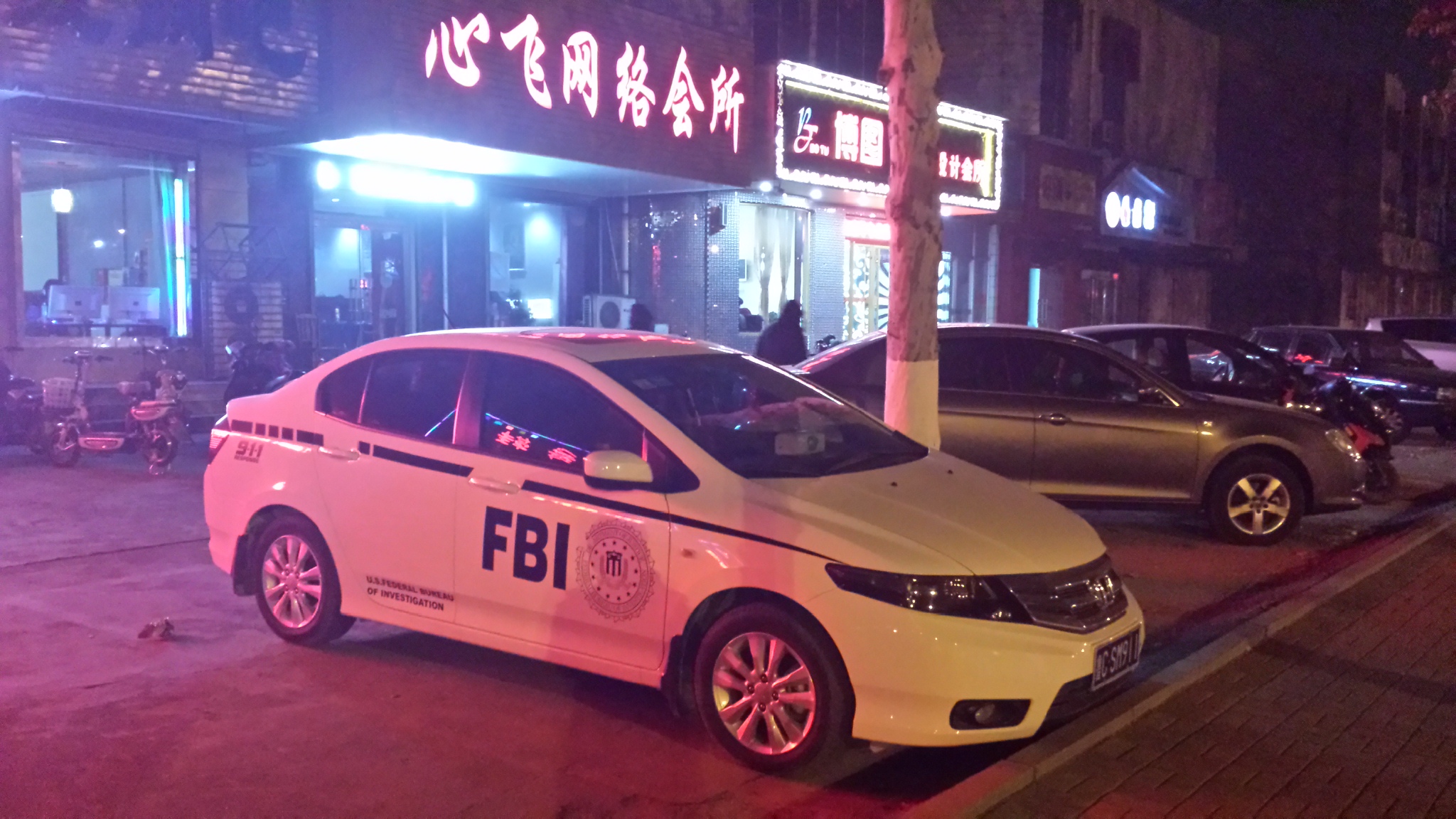 �𾪣���̨���֡�FBI����ţ����ţ�ˣ�