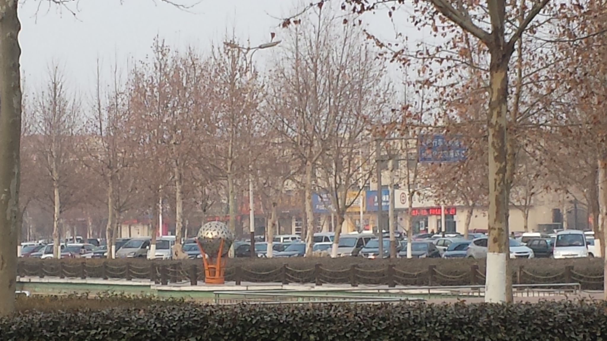 �ⲻ��ͣ������1��29�գ���Ǫ�ѵ�ͣ������չ����·�ϣ����̵��£�