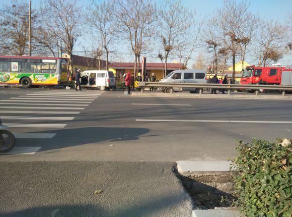12��2�գ��ܼ�121�յ�վ����������