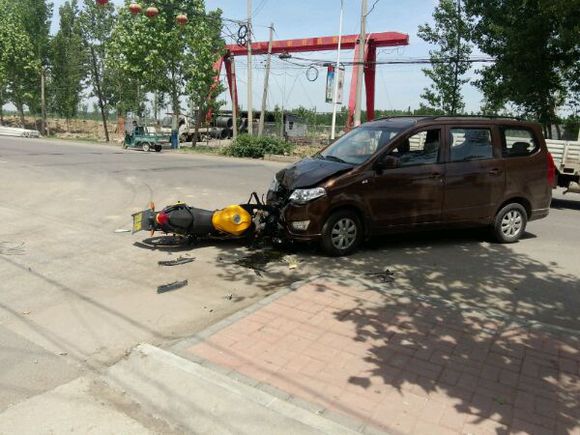 5��13�գ�������ȥ��������Ǹ�·�ڴ�����������