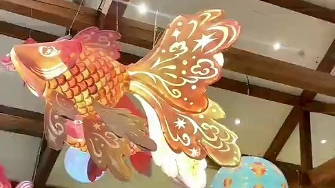 ��������������ˮ�ųǣ�����װ��ϲӭ��
